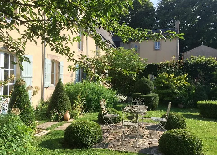 לינה וארוחת בוקר De Ma Fenetre Saint-Martin-des-Entrées